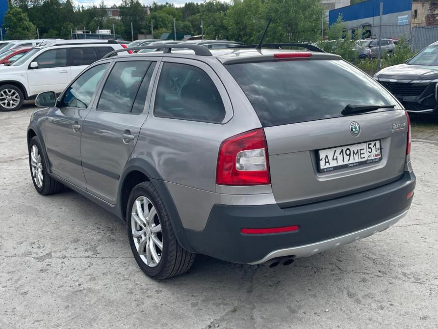 Skoda Octavia II (A5) Рестайлинг Мурманск  - изображение 3