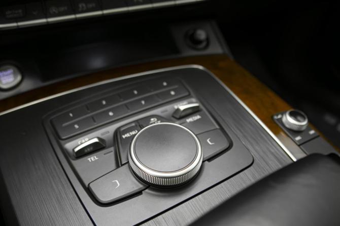 Audi Q5 II (FY) с пробегом 2017 года, цена 3 475 000 рублей, 92677 км, внедорожник, Автокод Объявления