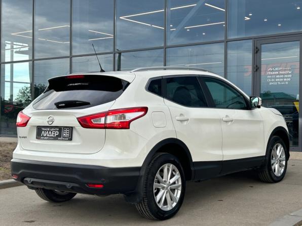 Nissan Qashqai II с пробегом 2014 года, цена 1 350 000 рублей, 156379 км, внедорожник, Автокод Объявления