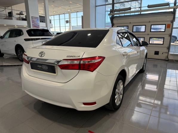 Toyota Corolla XI (E160 E170 E180) с пробегом 2013 года, цена 890 000 рублей, 224166 км, седан, Автокод Объявления