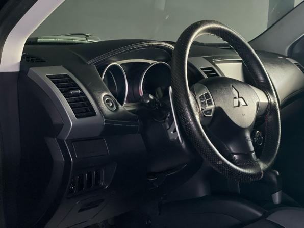 Mitsubishi Outlander II Рестайлинг с пробегом 2011 года, цена 850 000 рублей, 189609 км, внедорожник, Автокод Объявления
