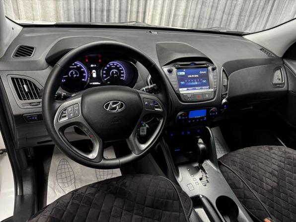 Hyundai ix35 I Рестайлинг с пробегом 2013 года, цена 1 350 000 рублей, 203505 км, внедорожник, Автокод Объявления