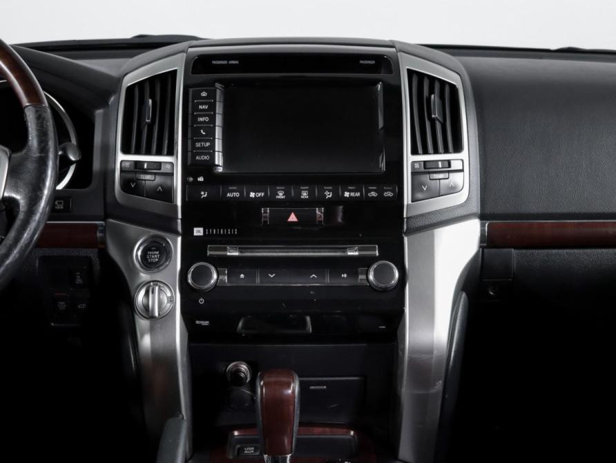 Toyota Land Cruiser 200 Series Рестайлинг 1 Москва  - изображение 13