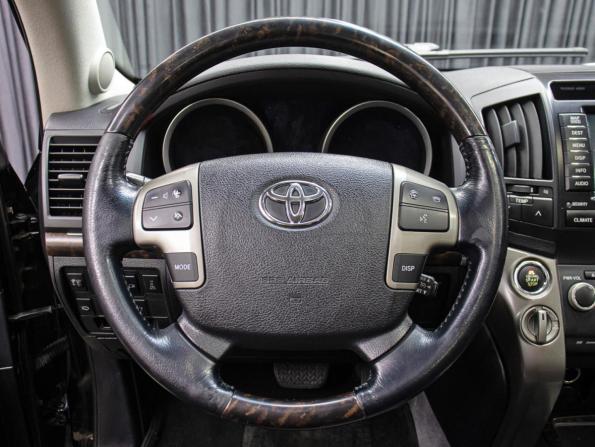 Toyota Land Cruiser 200 Series с пробегом 2008 года, цена 2 349 000 рублей, 249135 км, внедорожник, Автокод Объявления