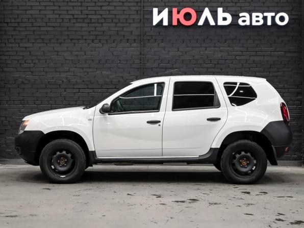 Renault Duster I Рестайлинг с пробегом 2018 года, цена 975 000 рублей, 322576 км, внедорожник, Автокод Объявления