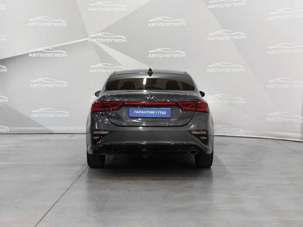 Kia K3 II Рестайлинг с пробегом 2021 года, цена 2 150 000 рублей, 61900 км, седан, Автокод Объявления