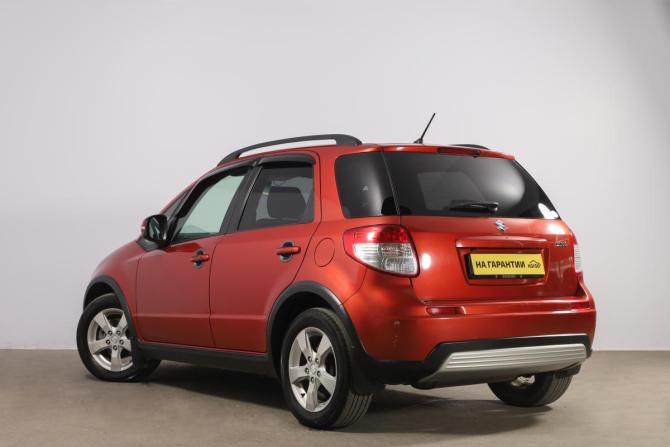 Suzuki SX4 I (Classic) Рестайлинг с пробегом 2010 года, цена 949 000 рублей, 152000 км, хэтчбек, Автокод Объявления