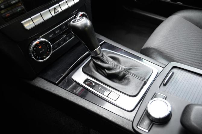 Mercedes-Benz C-Класс III (W204) Рестайлинг с пробегом 2012 года, цена 1 650 000 рублей, 198550 км, седан, Автокод Объявления