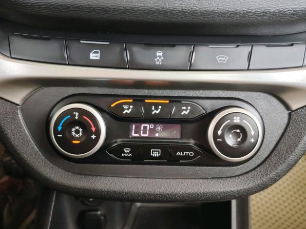 Lada (ВАЗ) Vesta I с пробегом 2018 года, цена 1 025 000 рублей, 97844 км, седан, Автокод Объявления