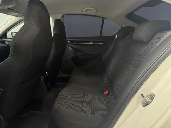 Skoda Octavia III (A7) с пробегом 2015 года, цена 1 100 000 рублей, 138294 км, лифтбек, Автокод Объявления