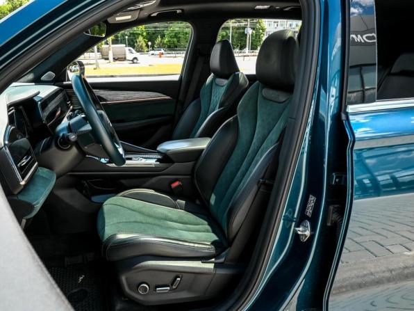 Geely Monjaro I с пробегом 2023 года, цена 3 129 000 рублей, 64727 км, внедорожник, Автокод Объявления