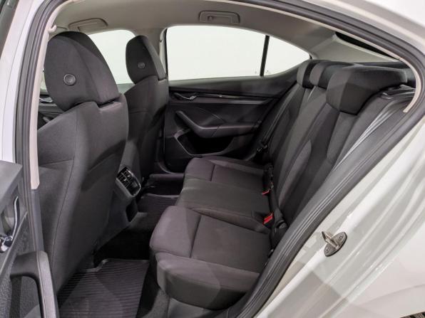 Skoda Octavia IV (A8) с пробегом 2021 года, цена 2 100 000 рублей, 80408 км, лифтбек, Автокод Объявления