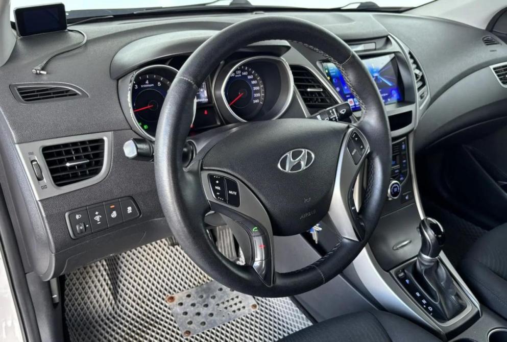 Hyundai Elantra V (MD) Киров  - изображение 19