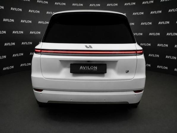 Новый Li Auto (Lixiang) L9 I Рестайлинг 2025 года, цена 11 990 000 рублей, внедорожник, Автокод Объявления