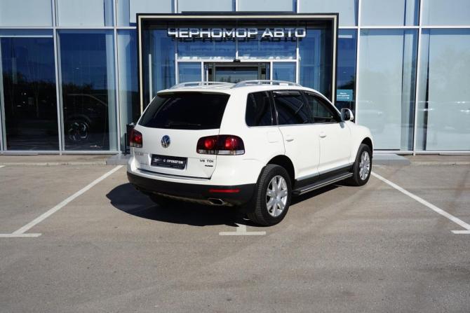Volkswagen Touareg I Рестайлинг с пробегом 2009 года, цена 1 650 000 рублей, 187000 км, внедорожник, Автокод Объявления