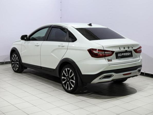 Lada (ВАЗ) Vesta I Рестайлинг (NG) с пробегом 2023 года, цена 1 299 000 рублей, 66461 км, седан, Автокод Объявления