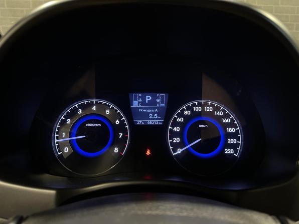 Hyundai Solaris I Рестайлинг с пробегом 2015 года, цена 1 250 000 рублей, 85212 км, седан, Автокод Объявления