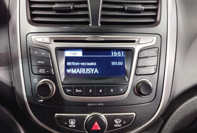 Hyundai Solaris I Рестайлинг с пробегом 2015 года, цена 811 000 рублей, 235785 км, седан, Автокод Объявления