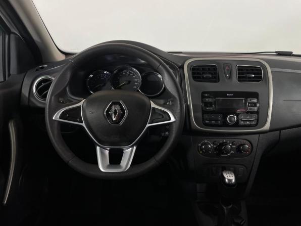 Renault Logan II Рестайлинг с пробегом 2022 года, цена 949 000 рублей, 132750 км, седан, Автокод Объявления