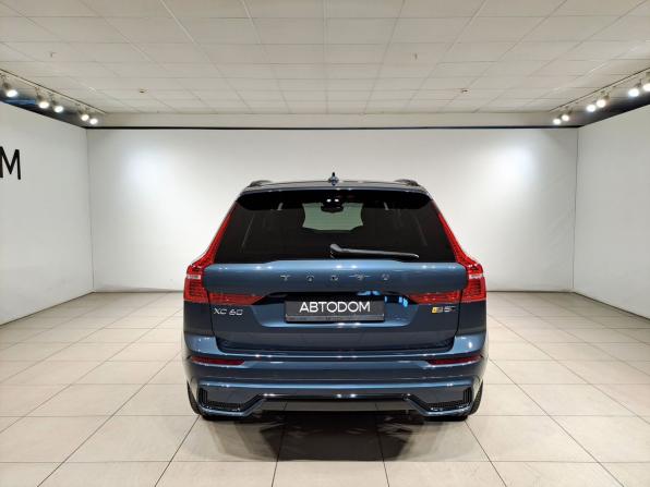 Volvo XC60 II Рестайлинг с пробегом 2024 года, цена 6 590 000 рублей, 17555 км, внедорожник, Автокод Объявления