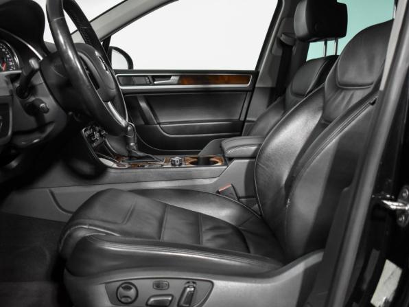 Volkswagen Touareg II с пробегом 2013 года, цена 1 685 000 рублей, 225690 км, внедорожник, Автокод Объявления