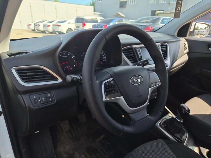 Hyundai Solaris II Саратов  - изображение 22