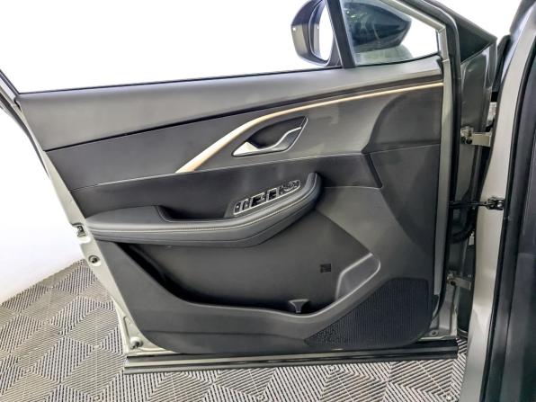 Omoda C5 I с пробегом 2023 года, цена 1 625 000 рублей, 83530 км, внедорожник, Автокод Объявления