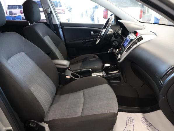 Kia Ceed I Рестайлинг с пробегом 2010 года, цена 722 000 рублей, 237186 км, универсал, Автокод Объявления