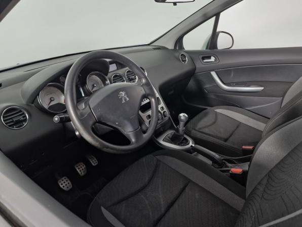Peugeot 408 I с пробегом 2016 года, цена 659 000 рублей, 131024 км, седан, Автокод Объявления