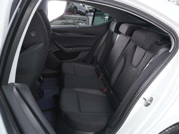 Skoda Octavia IV (A8) с пробегом 2020 года, цена 2 299 000 рублей, 54238 км, лифтбек, Автокод Объявления