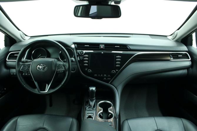 Toyota Camry VIII (XV70) с пробегом 2020 года, цена 2 795 000 рублей, 102581 км, седан, Автокод Объявления