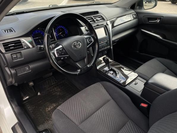Toyota Camry VII (XV50) Рестайлинг с пробегом 2015 года, цена 1 838 000 рублей, 196770 км, седан, Автокод Объявления