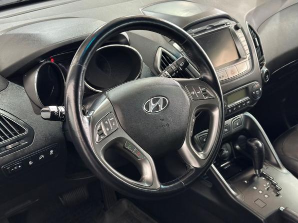 Hyundai ix35 I Рестайлинг с пробегом 2014 года, цена 1 349 000 рублей, 110573 км, внедорожник, Автокод Объявления