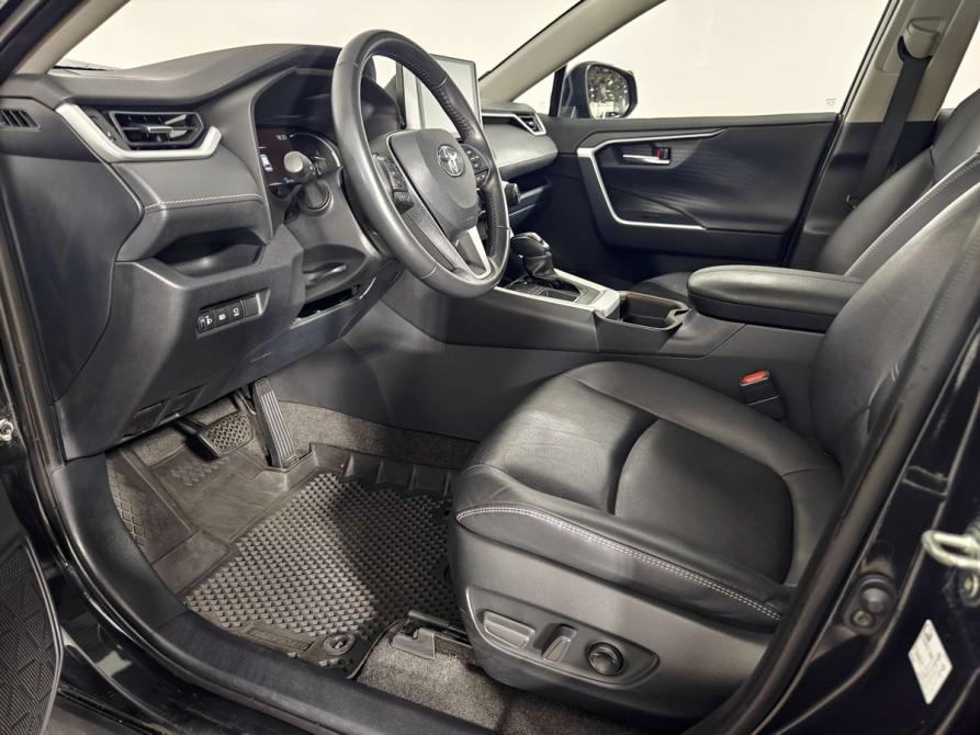 Toyota RAV4 V (XA50) Санкт-Петербург  - изображение 19