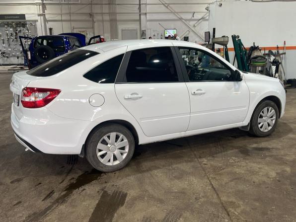 Lada (ВАЗ) Granta I Рестайлинг с пробегом 2023 года, цена 849 000 рублей, 32103 км, лифтбек, Автокод Объявления