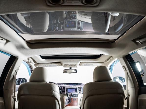 Toyota Venza I с пробегом 2010 года, цена 1 695 000 рублей, 179000 км, внедорожник, Автокод Объявления
