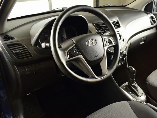 Hyundai Solaris I Рестайлинг с пробегом 2015 года, цена 1 199 995 рублей, 157588 км, седан, Автокод Объявления