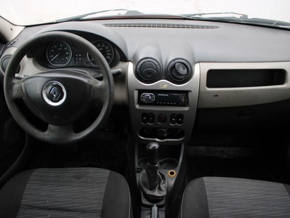 Renault Logan I Рестайлинг с пробегом 2010 года, цена 119 000 рублей, 482433 км, седан, Автокод Объявления