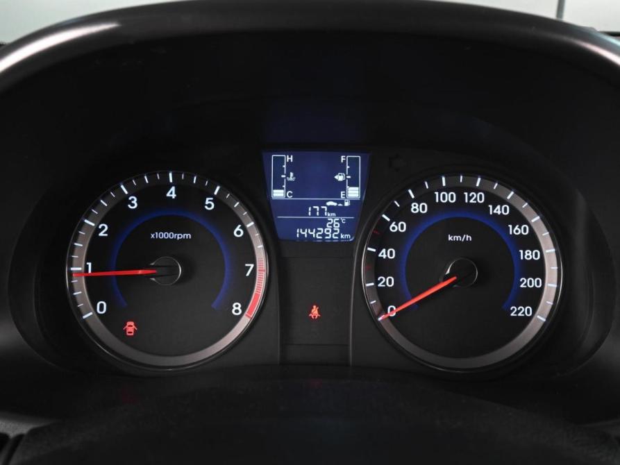 Hyundai Solaris I Рестайлинг Ростов-на-Дону  - изображение 16