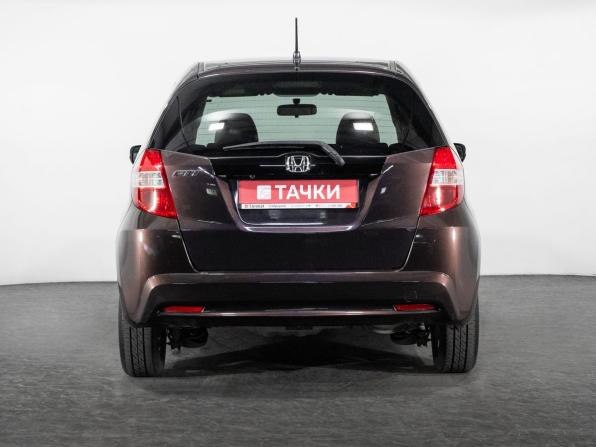 Honda Fit II с пробегом 2010 года, цена 799 500 рублей, 98510 км, хэтчбек, Автокод Объявления