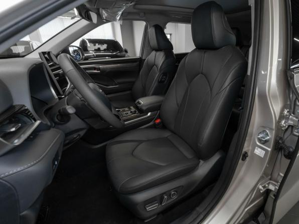 Toyota Highlander IV (XU70) с пробегом 2026 года, цена 5 900 000 рублей, 20 км, внедорожник, Автокод Объявления