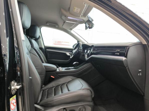 Volkswagen Touareg III с пробегом 2020 года, цена 3 750 000 рублей, 276675 км, внедорожник, Автокод Объявления
