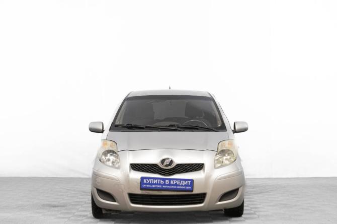 Toyota Yaris II Рестайлинг с пробегом 2009 года, цена 499 000 рублей, 332000 км, хэтчбек, Автокод Объявления