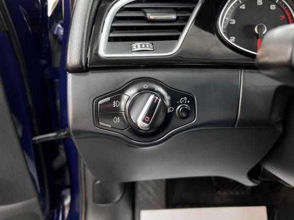 Audi A4 IV (B8) Рестайлинг с пробегом 2014 года, цена 1 095 000 рублей, 223796 км, седан, Автокод Объявления