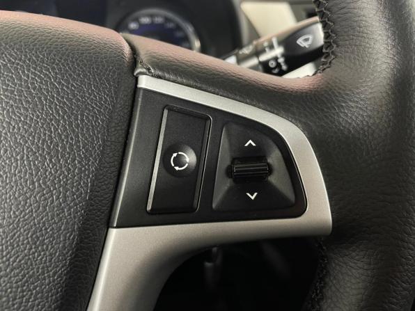 Hyundai Solaris I с пробегом 2012 года, цена 870 000 рублей, 201376 км, седан, Автокод Объявления