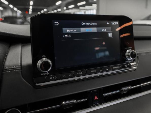Mitsubishi Outlander IV с пробегом 2022 года, цена 4 050 000 рублей, 58520 км, внедорожник, Автокод Объявления