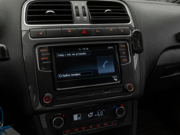 Volkswagen Polo V Рестайлинг с пробегом 2019 года, цена 1 250 000 рублей, 162019 км, седан, Автокод Объявления
