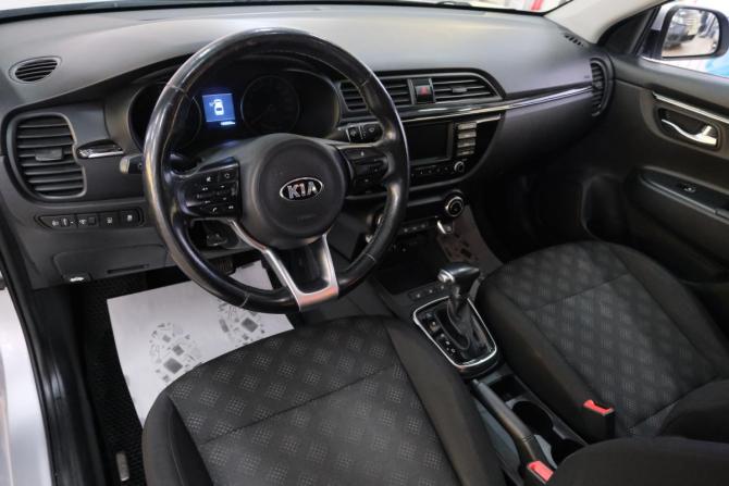 Kia Rio IV с пробегом 2017 года, цена 1 359 000 рублей, 138900 км, седан, Автокод Объявления