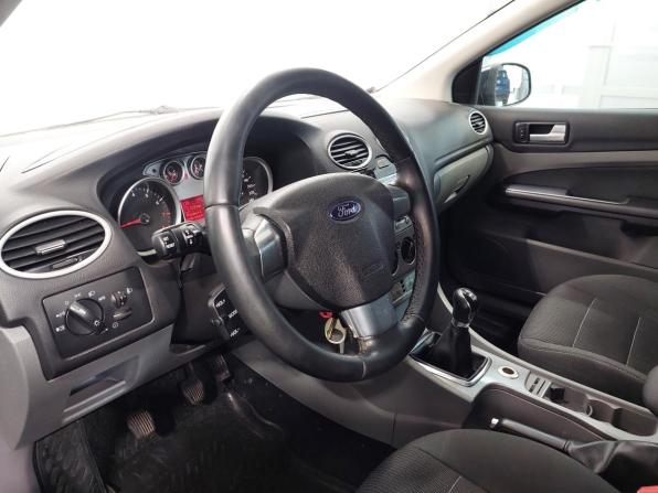Ford Focus II Рестайлинг с пробегом 2008 года, цена 445 000 рублей, 212000 км, универсал, Автокод Объявления