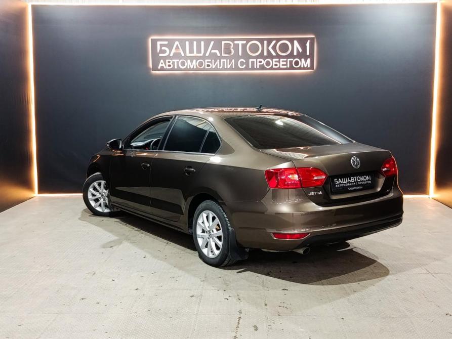 Volkswagen Jetta VI Уфа  - изображение 8